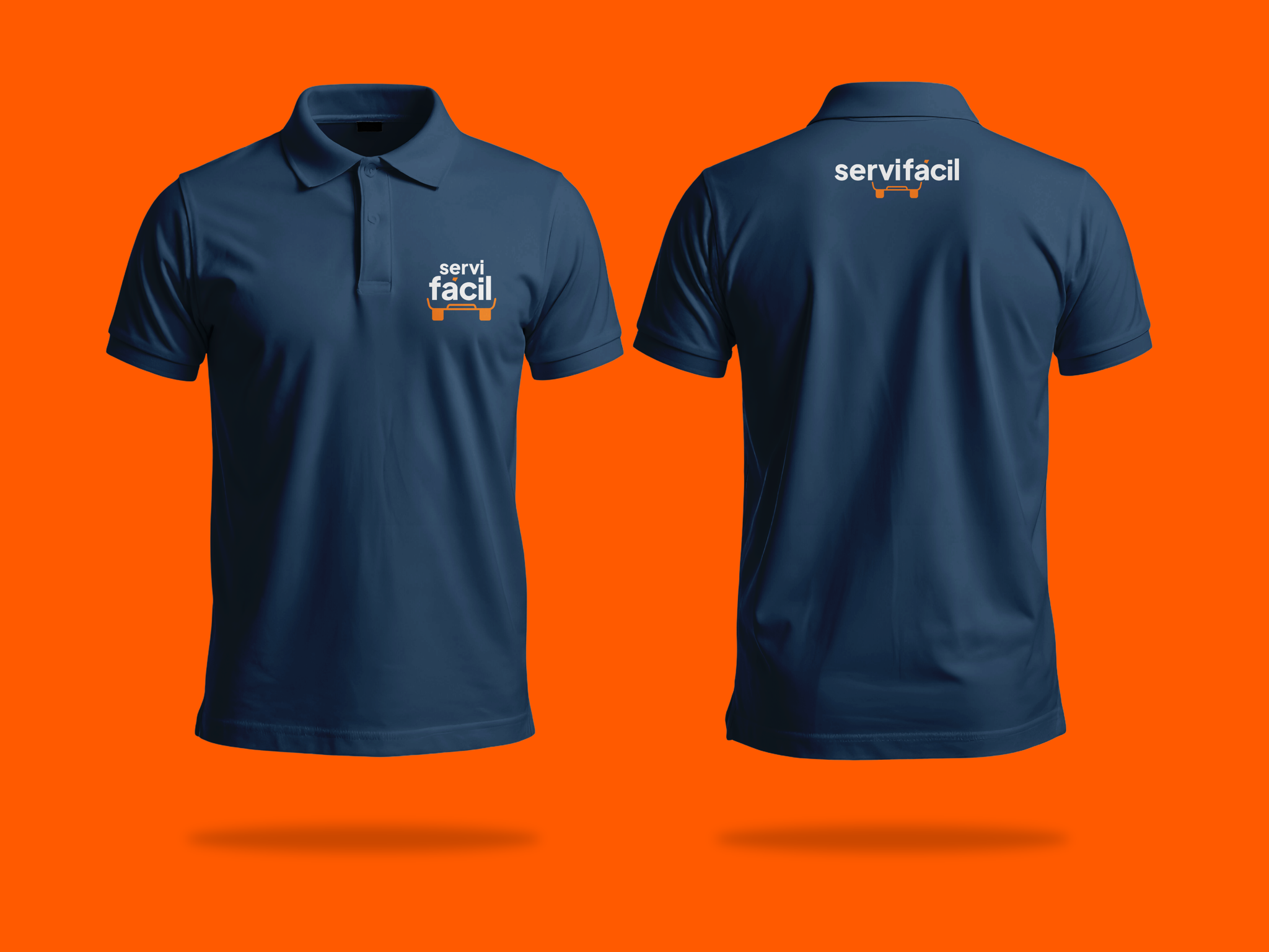 Application mockup: navy staff polo shirts, front and back, with the ServiFácil chest lockup and back wordmark, on an orange background.